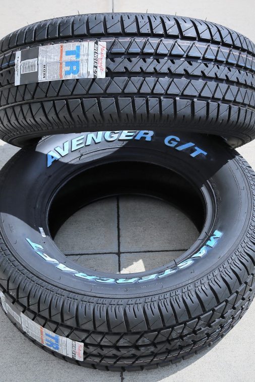 Mastercraft Avenger G/T 235/70R15 102T AS All Season A/S Tire - Image 4