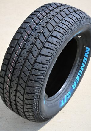 Mastercraft Avenger G/T 235/70R15 102T AS All Season A/S Tire