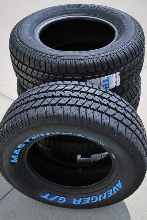 Mastercraft Avenger G/T 235/70R15 102T AS All Season A/S Tire - Image 5